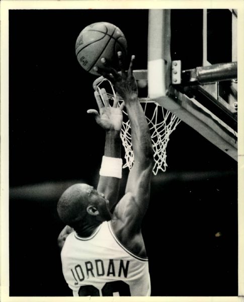 1985-88 Michael Jordan Chicago Bulls "Chicago Sun-Times" Original Type 1 8" x 10" Photo - Lot of 2 (Sun Times Hologram/MEARS Type 1 Photo LOA)