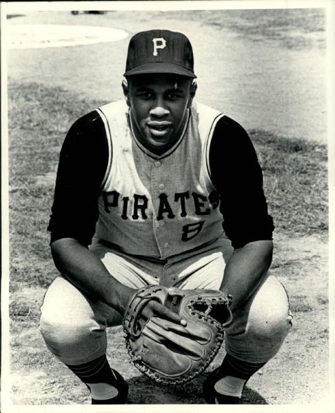 1966 Willie Stargell Pittsburgh Pirates "The Sporting News Collection Archives" Original Type 1 8" x 10" Photo (Sporting News Collection Hologram/MEARS Type 1 Photo LOA)