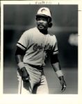 1981-88 Eddie Murray Baltimore Orioles The Sporting News Collection Archives Original Type 1 8 x 10 Photo - Lot of 8 (Sporting News Collection Hologram/MEARS Type 1 Photo LOA)