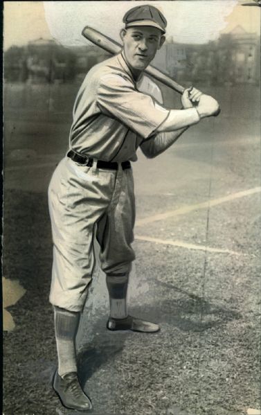 1917 Walter Holke New York Giants "The Sporting News Collection Archives" Original Type 1 6" x 10" Photo (Sporting News Collection Hologram/MEARS Type 1 Photo LOA)