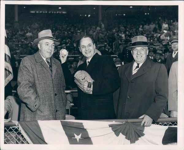 1953 Milwaukee Braves "The Sporting News Collection Archives" Original Type 1 8" x 10" Photo (Sporting News Collection Hologram/MEARS Type 1 Photo LOA)