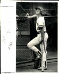 1978 Robin Yount Milwaukee Brewers "The Sporting News Collection Archives" Original 8" x 10" Photo (Sporting News Collection Hologram/MEARS Photo LOA)