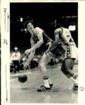 1962-78 circa John Havlicek Boston Celtics Type 1 7.25" x 10" Photo SPORT Magazine Collection Hologram (MEARS Type 1 Photo LOA)