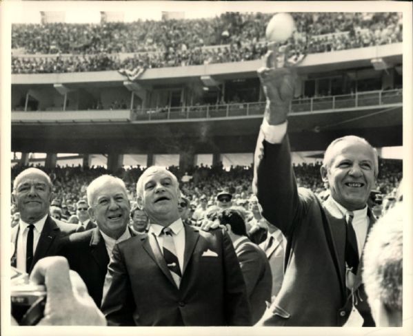 1968 World Series  Detroit tigers St. Louis Cardinals "The Sporting News Collection Archives" Original Type 1 Photos (Sporting News Collection Hologram/MEARS Type 1 Photo LOA) - Lot of 33