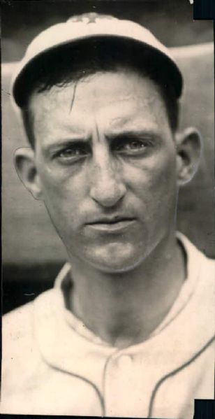 1922 Slim Sallee New York Giants  Charles Conlon "The Sporting News Collection Archives" Original Type 1 Photo (Sporting News Collection Hologram/MEARS Type 1 Photo LOA)