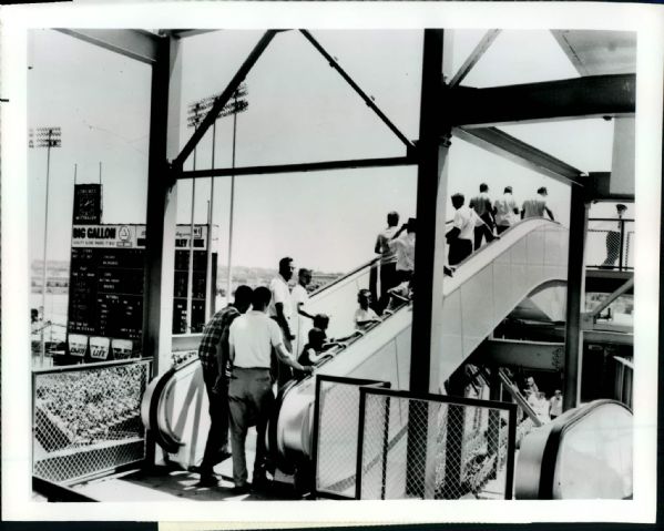 1970-73 Milwaukee County Stadium "The Sporting News Collection Archives" Original Type 1 8" x 10" Photos (Sporting News Collection Hologram/MEARS Type 1 Photo LOA) - Lot of 3
