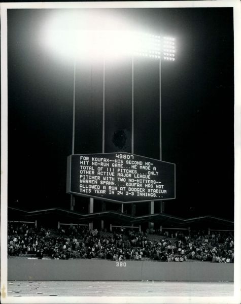1963 Sandy Koufax Los Angeles Dodgers No-Hitter "The Sporting News Collection Archives" Original 8" x 10" Photo (Sporting News Collection Hologram/MEARS Photo LOA)