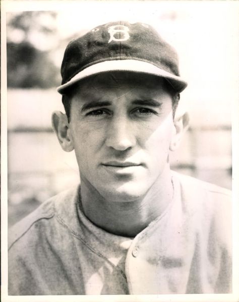 1936 Al Lopez Boston Bees "The Sporting News Collection Archives" Original 7" x 9" Photo (Sporting News Collection Hologram/MEARS Photo LOA)