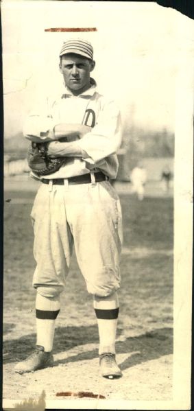 1913 Wally Schang Philadelphia Athletics "The Sporting News Collection Archives" Type A Original Photo (Sporting News Collection Hologram/MEARS Photo LOA)