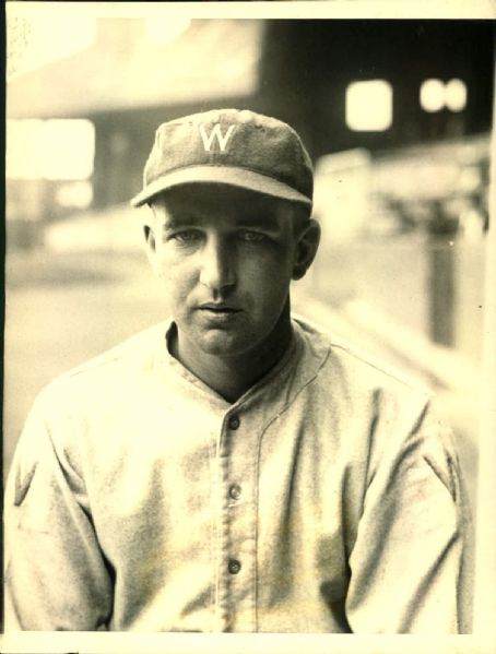 1925 Alex Ferguson Washington Senators "The Sporting News Collection Archives" Original 6" x 8" Photo (Sporting News Collection Hologram/MEARS Photo LOA)