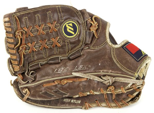 1986-89 Al Holland New York Yankeess - Philadelphia Phillies Game Used Signed Glove w/ Player Letter Used During Fireman of The Year  & World Series Season - JSA (MEARS Auction LOA)