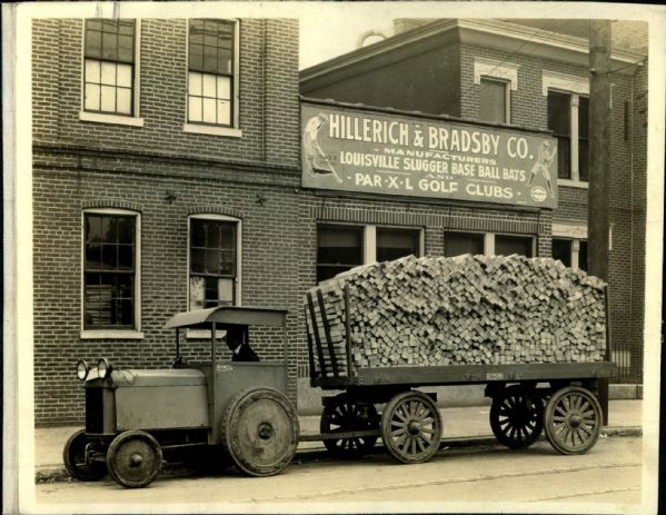 1920-35 circa Hillerich & Bradsby Co. Bat Factory "The Sporting News Collection Archives" Type A Original 7.75" x 9.75" Photo (Sporting News Collection Hologram/MEARS Photo LOA)