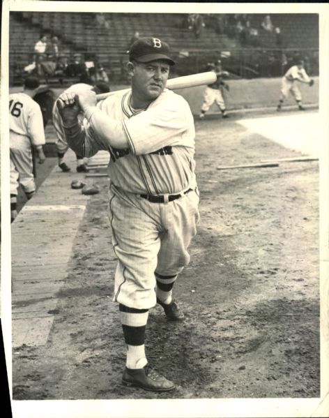 1936 Babe Phelps Brooklyn Dodgers "The Sporting News Collection Archives" Original 7 1/4" x 9 1/2" Photo (Sporting News Collection Hologram/MEARS Photo LOA)