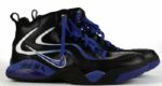 2009-10 Rashard Lewis Orlando Magic Signed Game Worn Shoes - MEARS LOO - JSA