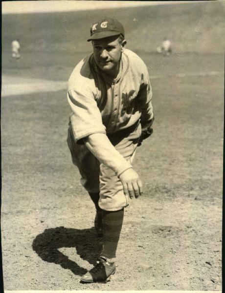 1932 Joe Dawson Kansas City Blues (American Association) "The Sporting News Collection Archives" Original 7.25" x 9.75" Photo (Sporting News Collection Hologram/MEARS Photo LOA)