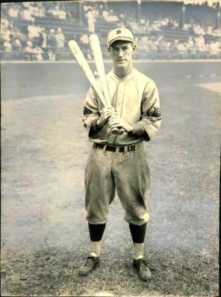 1927-30 circa Fresco Thompson Philadelphia Phillies "The Sporting News Collection Archives" Original 7" x 9" Photo (Sporting News Collection Hologram/MEARS Photo LOA)