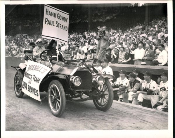 1951 Boston Braves "The Sporting News Collection Archives" Original 7" x 9" Photo (Sporting News Collection Hologram/MEARS Photo LOA)