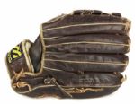 1986-89 Al Holland New York Yankeess - Philadelphia Phillies Game Used Signed Glove w/ Player Letter Used During Fireman of The Year  & World Series Season - JSA (MEARS Auction LOA)