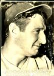 1938 Ernie "Schnozzola" Lombardi Cinicinnati Reds "The Sporting News Collection Archives" Original 7.5" x 10.5" Photo (Sporting News Collection Hologram/MEARS Photo LOA)