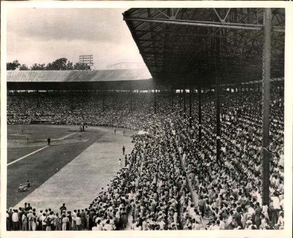 1930s Tropican Park Cuba "The Sporting News Collection Archives" Original 8" x 10" Photo (Sporting News Collection Hologram/MEARS Photo LOA)