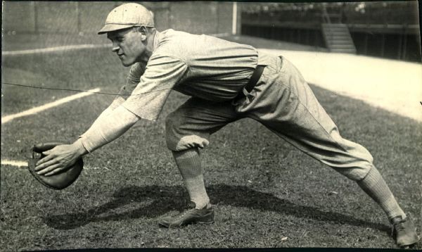 1930s circa Walter Hoeke Terre Haute Manager 3 I League "The Sporting News Collection Archives" Original 6.5" x 11.25" Photo (Sporting News Collection Hologram/MEARS Photo LOA)