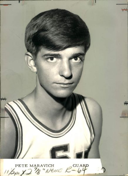 1967 "Pistol" Pete Maravich LSU "The Sporting News Collection Archives" Original 5" x 7" Photo (Sporting News Collection Hologram/MEARS Photo LOA)
