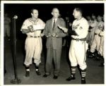 1941-50s circa Hollywood Stars Baseball Club (PCL) The Sporting News Collection Archives Original Photo (Sporting News Collection Hologram/MEARS Photo LOA)