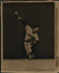 1975 World Series' Cincinnati Reds & Boston Red Sox The Sporting News Collection Archives Original Photos (MEARS Photo LOA) - Lot of 50
