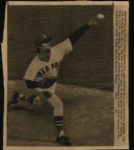 1975 World Series' Cincinnati Reds & Boston Red Sox The Sporting News Collection Archives Original Photos (MEARS Photo LOA) - Lot of 50