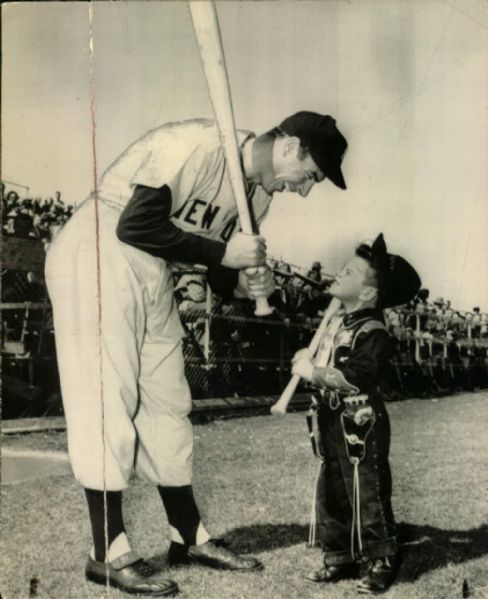 1936-50 Joe DiMaggio New York Yankees "The Sporting News Collection Archives" Original Photo (Sporting News Collection Hologram/MEARS Photo LOA)