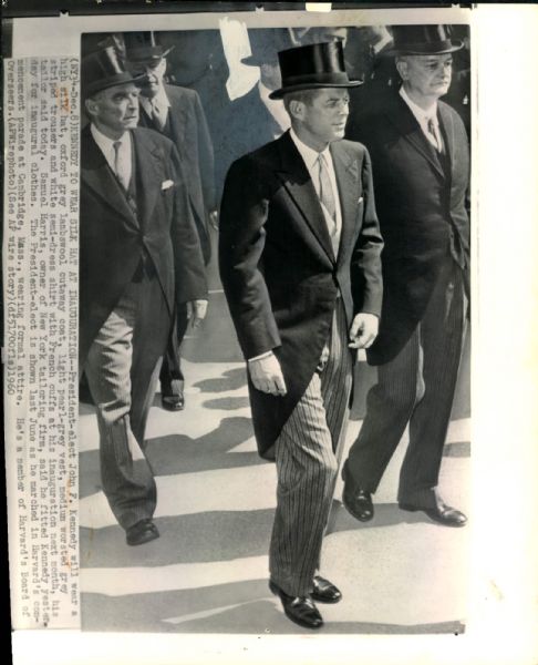1960 John F Kennedy Original 8" x 10" Photo (MEARS Photo LOA)