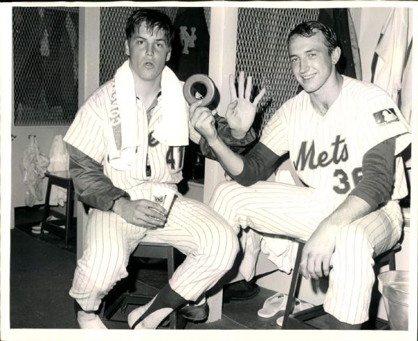 1969-72 Tom Seaver New York Mets "The Sporting News Collection Archives" Original 8" x 10" Photos (Sporting News Collection Hologram/MEARS Photo LOA) - Lot of 2