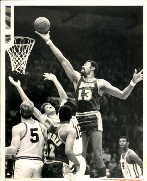 1968-73 Wilt Chamberlain Los Angeles Lakers 8" x 10" Photo SPORT Magazine Collection Hologram (MEARS Photo LOA)