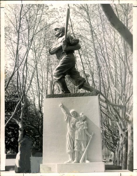 1955 Honus Wagner Statue Forbes Field "The Sporting News Collection Archives" Original Photo (Sporting News Collection Hologram/MEARS Photo LOA)