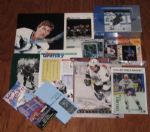 Vintage - Modern Wayne Gretzky Memorabilia Collection (55 Items)