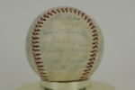 1962 Milwaukee Braves Team Signed ONL (Giles) Baseball w/ 28 Sigs. Incl. Hank Aaron  Eddie Mathews Bob Uecker - JSA
