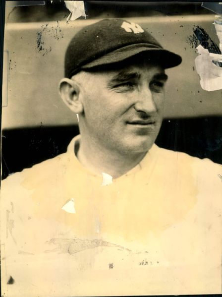 1920 Carl Mays New York Yankees Charles Conlon "The Sporting News Collection Archives" Original 7.5" x 10" Generation 1 Photo (Sporting News Collection Hologram/MEARS Photo LOA)