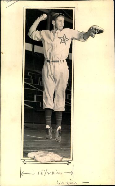1943-46 circa Cyril "Butch" Moran Hollywood Stars PCL "The Sporting News Collection Archives" Original 6" x 10" Photo (Sporting News Collection Hologram/MEARS Photo LOA)
