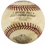 2001 World Series Game Used OML (Selig) World Series Baseball - Diamondbacks vs. Yankees - MEARS LOA & Hologram 