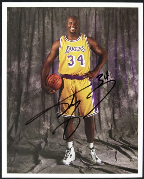 1990s Shaquille ONeal Los Angeles Lakers Signed 8" x 10" Photo - JSA 