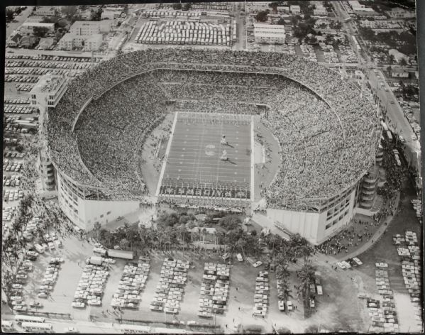 1968 Super Bowl II (Packers vs Raiders) "TSN Collection Archives" Original First Generation 11" x 14" Choice Jumbo Oversized Photo (TSN Collection Hologram/MEARS Photo LOA) 1:1, Unique