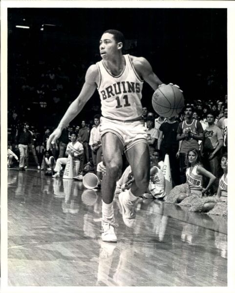 1960s to 1990s UCLA Bruins Mens Basketball "The Sporting News Collection Archives" Original Photos (Sporting News Colleciton Hologram/MEARS Photo LOA) - Lot of 138