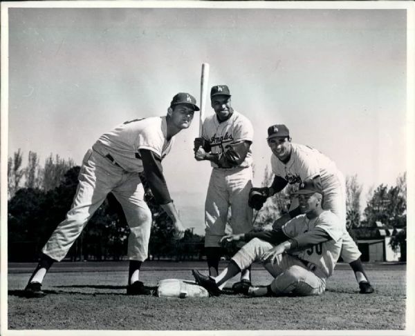 1963 Drysdale Koufax Wills Davis Los Angeles Dodgers "The Sporting News Collection Archives" Original 8" x 10" Photo (Sporting News Collection Hologram/MEARS Photo LOA)