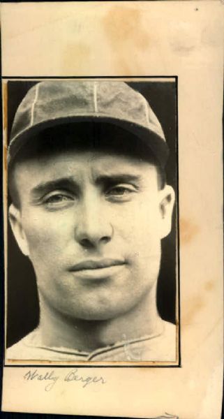 1930-31 circa Wally Berger Boston Braves "The Sporting News Collection Archives" Original 3.5" x 6.5" Photo (Sporting News Collection Hologram/MEARS Photo LOA)