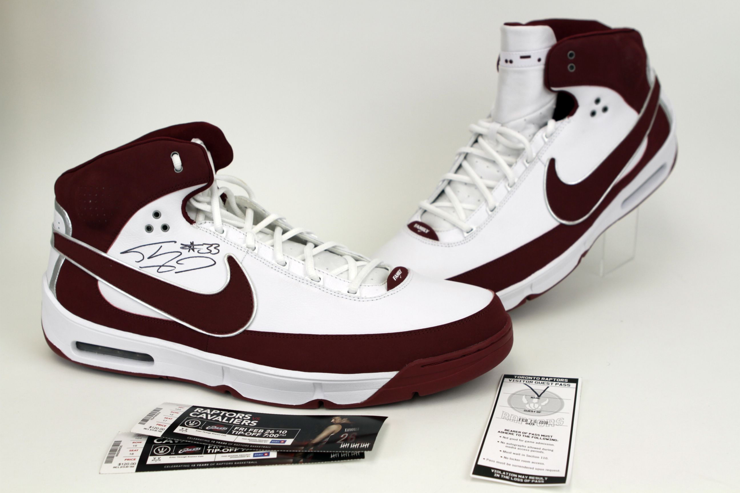 shaquille o'neal shoe size