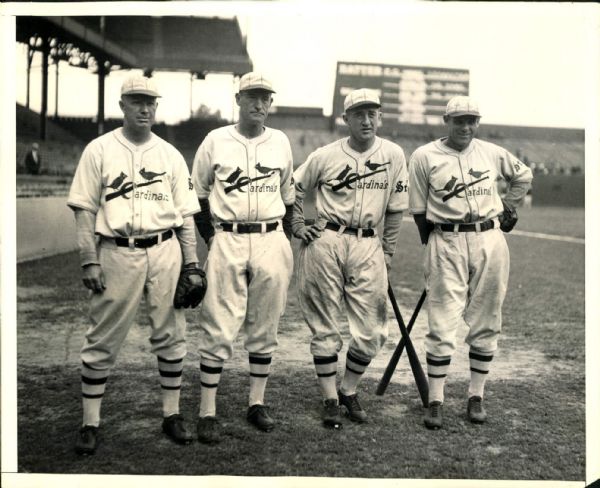 1931 Frisch Blades Street Wares St. Louis Cardinals "The Sporting News Collection Archives" Original 8" x 10" Photo (Sporting News Collection Hologram/MEARS Photo LOA)