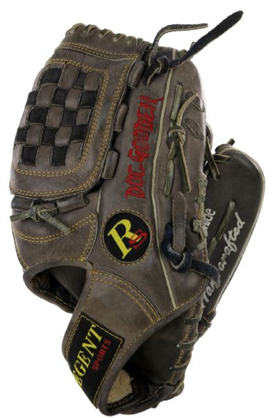 1988 Dwight Gooden Signed Game Worn Regent Sports Glove (MEARS Auction LOA)