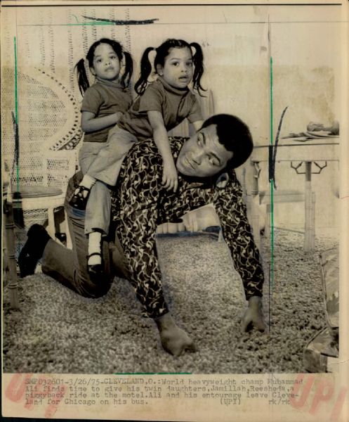 1964-76 Muhammad Ali / Cassius Clay "The Chicago Sun Times Archives" Original Photos (Chicago Sun Times Hologram/MEARS Photo LOA) - Lot of 12