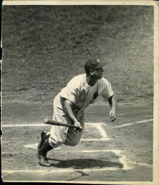 1936-37 Lou Gehrig New York Yankees "The Sporting News Collection Archives" Original Photo (Sporting News Collection Hologram/MEARS Photo LOA)