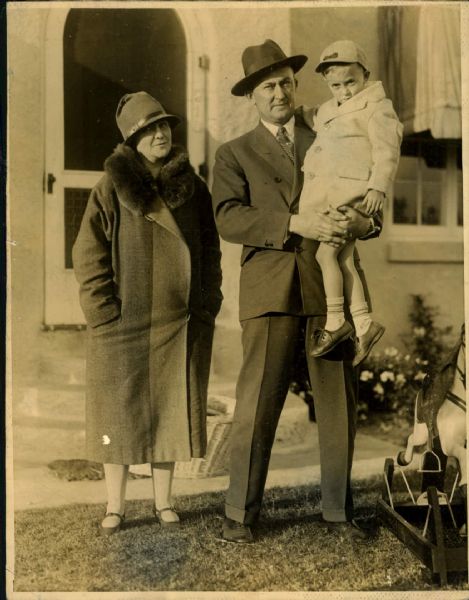 1940s circa Ty Cobb the Family Man - Rex Teeslink Original First Generation 6.5" x 8.5" Personal Photo (LOA MEARS/Rex Teeslink)